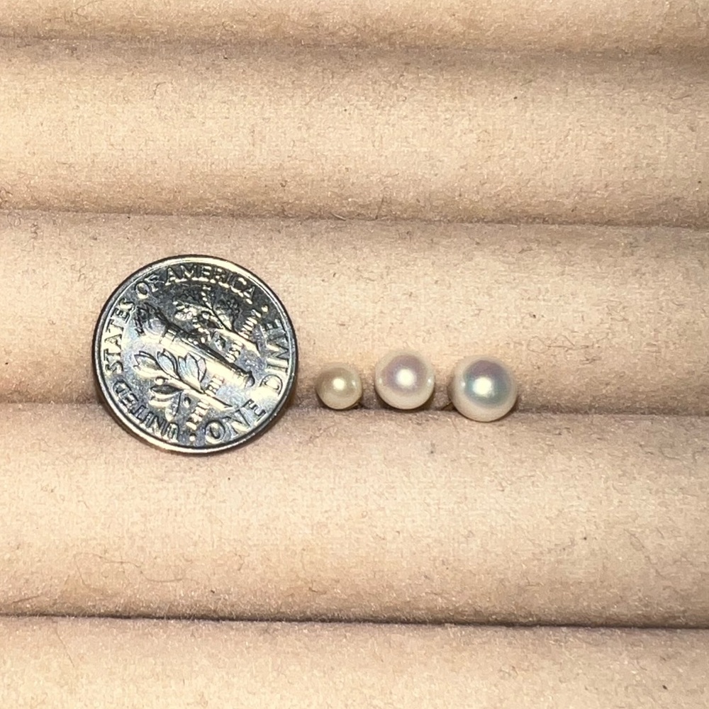 (3) Pearl 14k Gold Strand Vintage Stud Earring Set - Picture 7 of 9